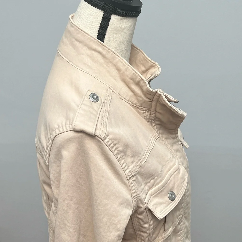 Kensie military utility